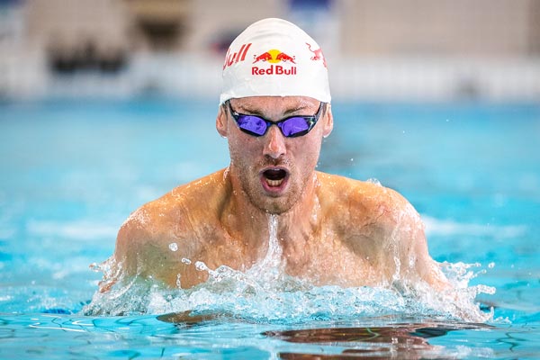 Daniel Bækkegård is one of the many professional atheltes using THEMAGIC5 Swimming Goggles.