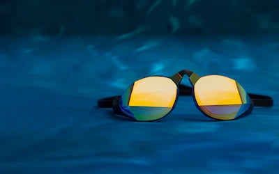 THEMAGIC5 Picture of BLUE GOLD Swimming Goggles